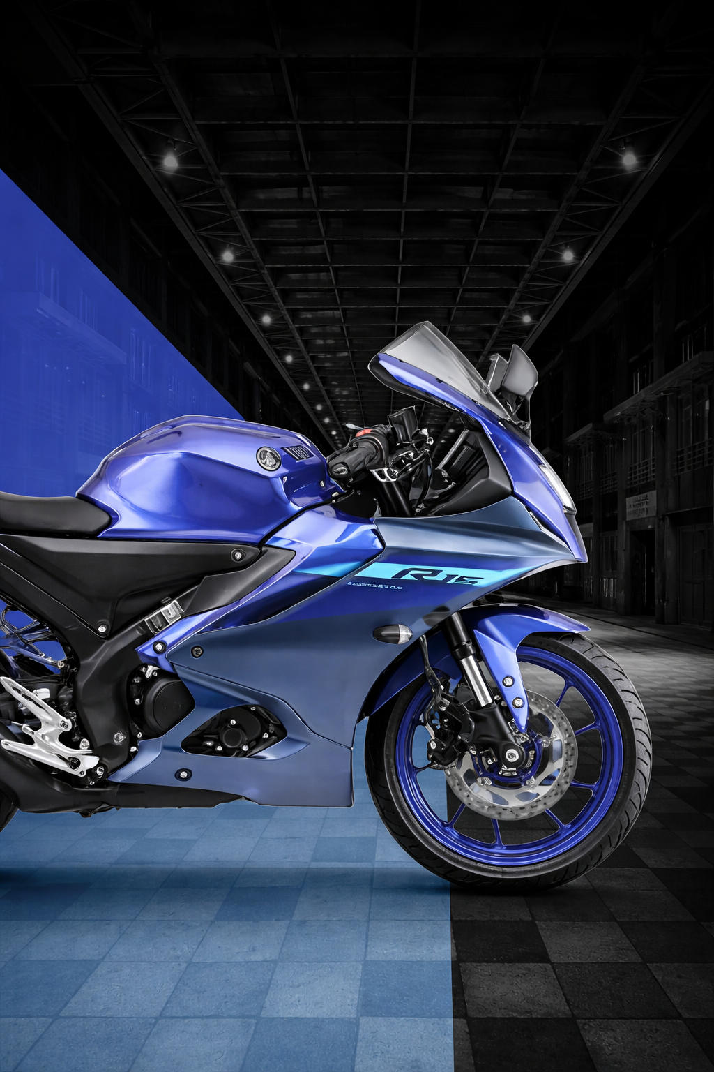 Sleek Motorcycle In Urban Night Tunnel 1